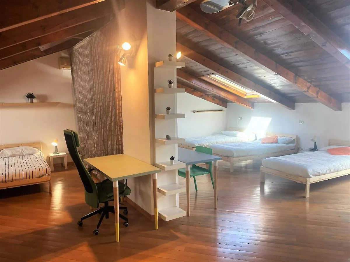 Viale Monza Chic Stay - Affitti Brevi Italia ميلان 0*,  إيطاليا