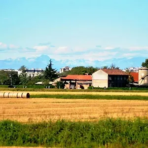 Alloggio per agriturismo Cascina Battivacco